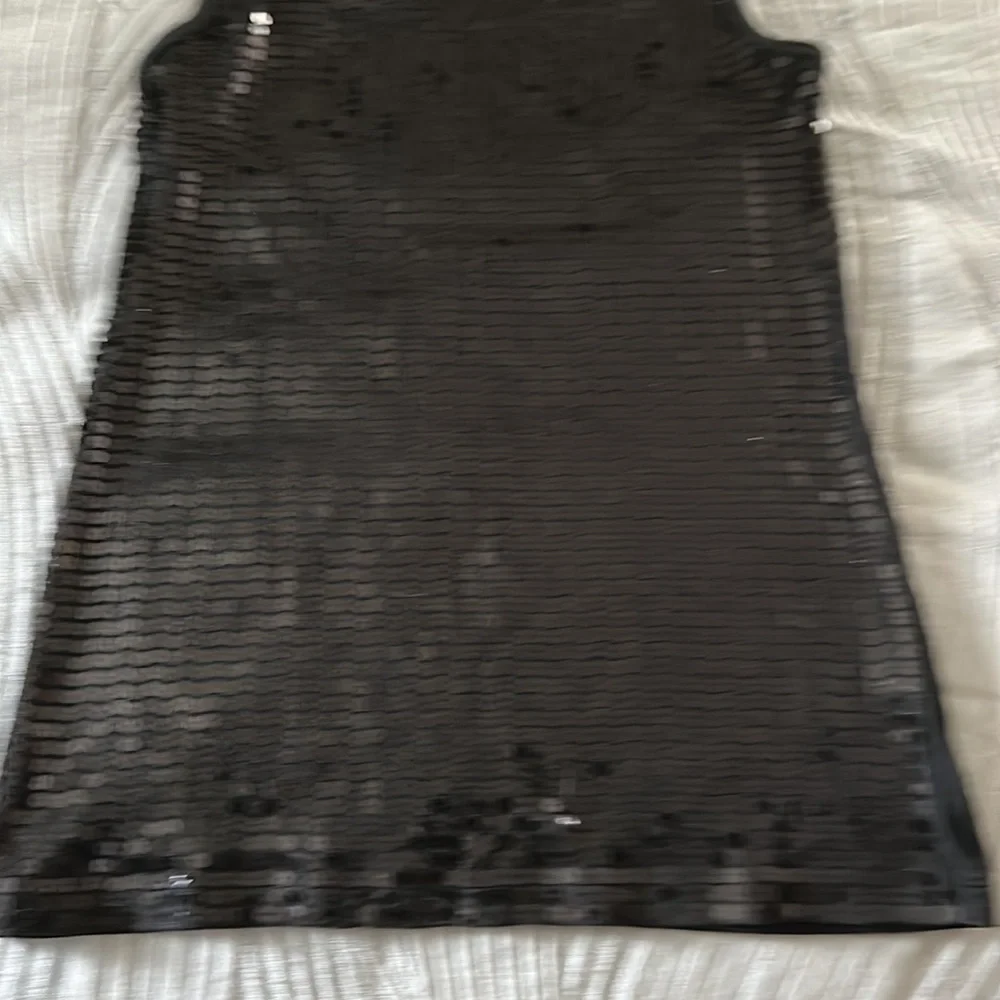 Shell top - Picture 2 of 4